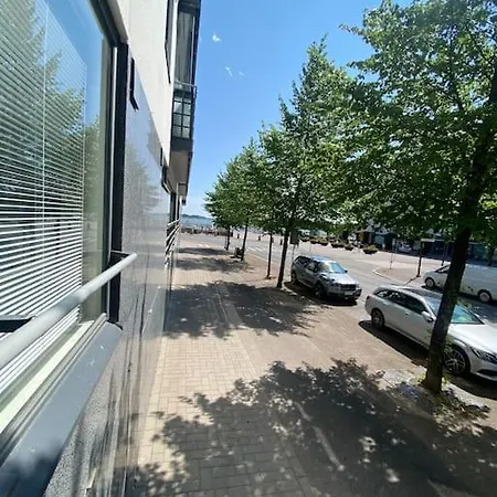 Meren Laheisyydessa Iso Yksio Apartment Helsinki